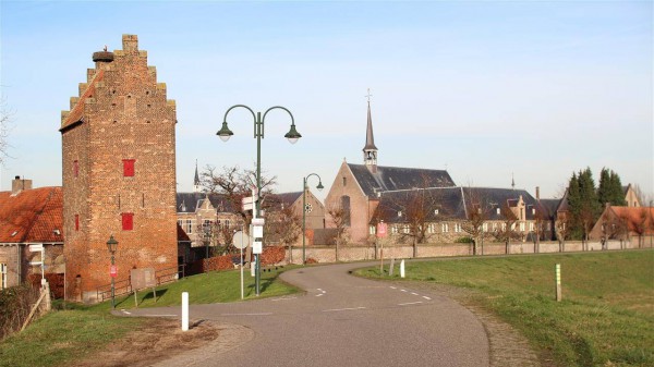 30 Rondwandeling door prachtig Megen